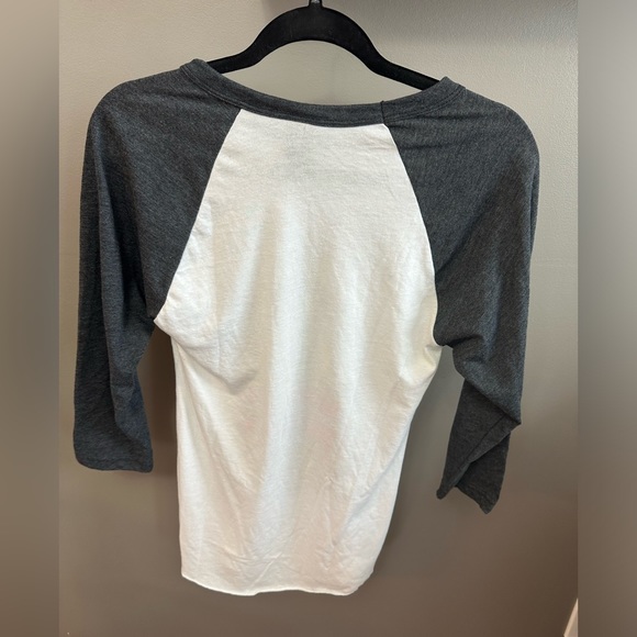 OBEY PROPAGANDA | Women’s Small City Sounds Raglan Baseball Sleeve Gray White - Picture 2 of 4